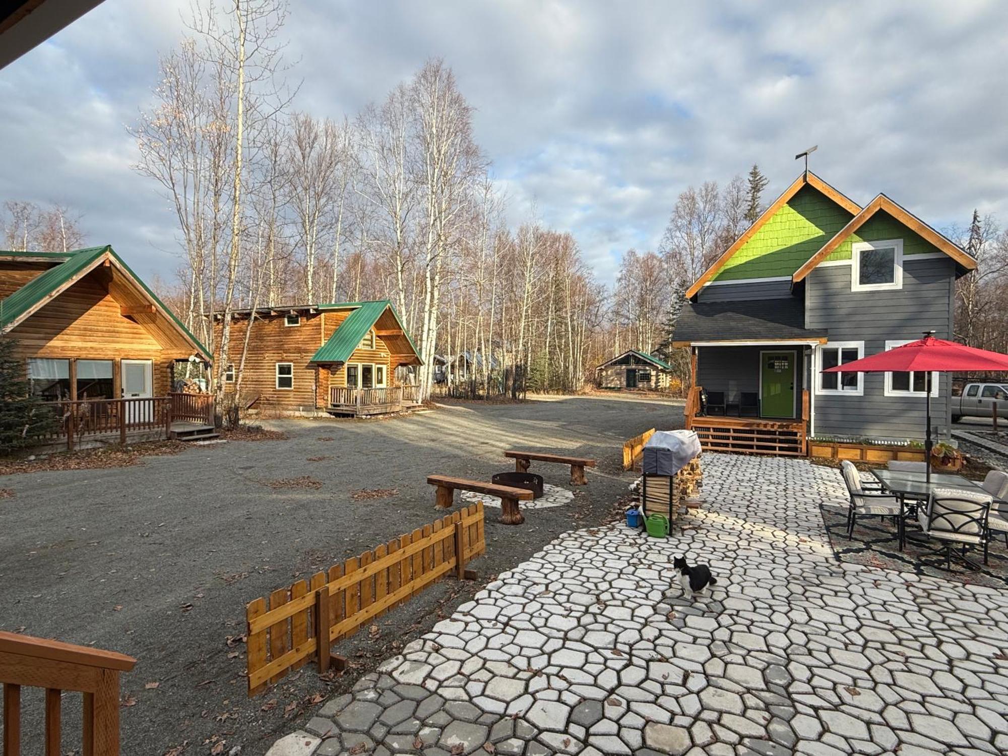 Talkeetna Log Cabin With Hot Tub Unit 1 Экстерьер фото